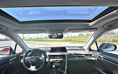 Lexus RX IV рестайлинг, 2017 год, 4 000 000 рублей, 14 фотография