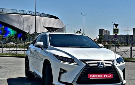 Lexus RX IV рестайлинг, 2017 год, 4 000 000 рублей, 16 фотография