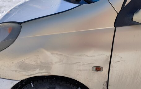 Toyota FunCargo, 2001 год, 150 000 рублей, 15 фотография