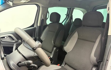 Peugeot Partner II рестайлинг 2, 2016 год, 939 000 рублей, 13 фотография