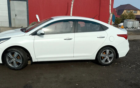 Hyundai Solaris II рестайлинг, 2018 год, 1 250 000 рублей, 3 фотография