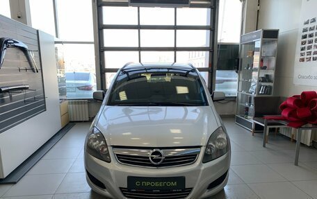 Opel Zafira B, 2012 год, 550 000 рублей, 3 фотография