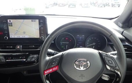 Toyota C-HR I рестайлинг, 2021 год, 1 485 000 рублей, 8 фотография