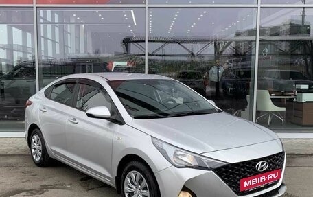 Hyundai Solaris II рестайлинг, 2021 год, 1 575 000 рублей, 6 фотография