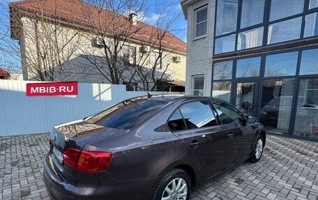 Volkswagen Jetta VI, 2014 год, 1 040 000 рублей, 4 фотография