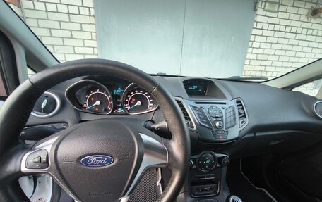 Ford Fiesta, 2018 год, 1 100 000 рублей, 7 фотография