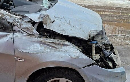 Hyundai Solaris II рестайлинг, 2011 год, 350 000 рублей, 8 фотография