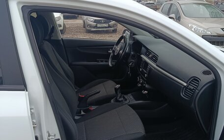 KIA Rio IV, 2017 год, 1 190 000 рублей, 7 фотография