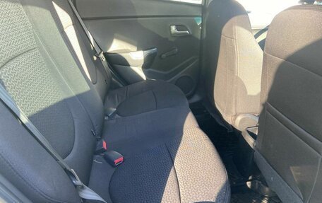 KIA Rio III рестайлинг, 2014 год, 822 000 рублей, 14 фотография