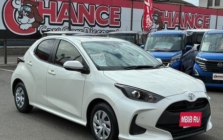 Toyota Yaris, 2021 год, 1 120 000 рублей, 3 фотография