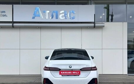 BMW 5 серия, 2023 год, 7 500 000 рублей, 6 фотография