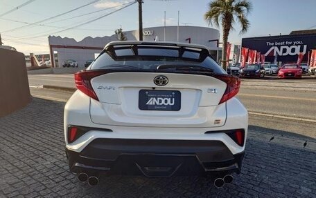 Toyota C-HR I рестайлинг, 2021 год, 1 827 000 рублей, 6 фотография