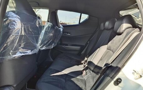 Toyota C-HR I рестайлинг, 2021 год, 1 827 000 рублей, 13 фотография