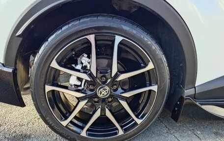 Toyota C-HR I рестайлинг, 2021 год, 1 827 000 рублей, 15 фотография