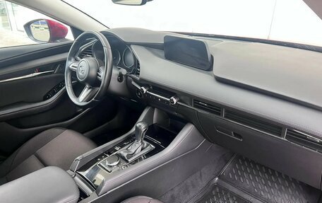 Mazda 3, 2019 год, 2 090 000 рублей, 9 фотография