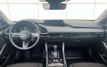 Mazda 3, 2019 год, 2 090 000 рублей, 8 фотография