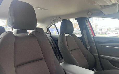 Mazda 3, 2019 год, 2 090 000 рублей, 10 фотография