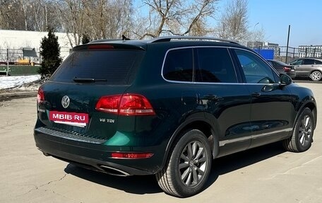 Volkswagen Touareg III, 2011 год, 2 500 000 рублей, 3 фотография