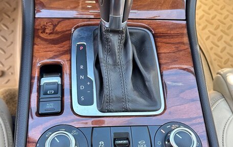 Volkswagen Touareg III, 2011 год, 2 500 000 рублей, 15 фотография