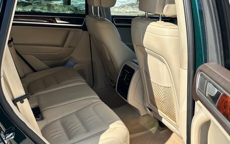 Volkswagen Touareg III, 2011 год, 2 500 000 рублей, 18 фотография