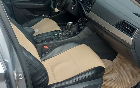 Volkswagen Jetta VII, 2021 год, 1 650 000 рублей, 12 фотография