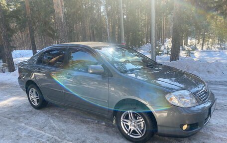 Toyota Corolla, 2005 год, 695 000 рублей, 10 фотография