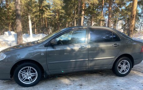 Toyota Corolla, 2005 год, 695 000 рублей, 11 фотография