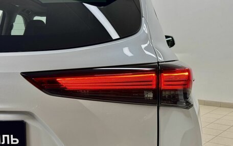 Toyota Highlander, 2025 год, 6 000 000 рублей, 10 фотография