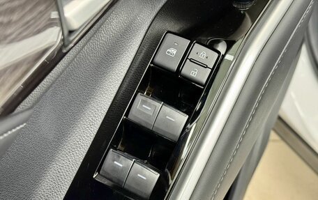 Toyota Highlander, 2025 год, 6 000 000 рублей, 16 фотография