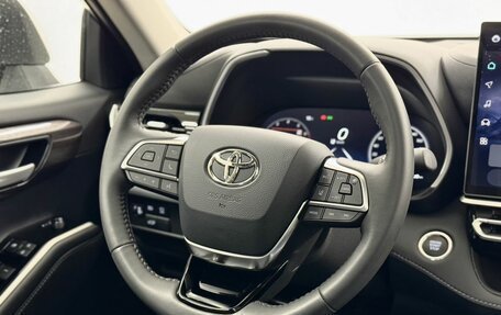 Toyota Highlander, 2025 год, 6 000 000 рублей, 19 фотография