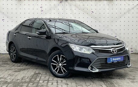 Toyota Camry, 2015 год, 1 700 000 рублей, 2 фотография