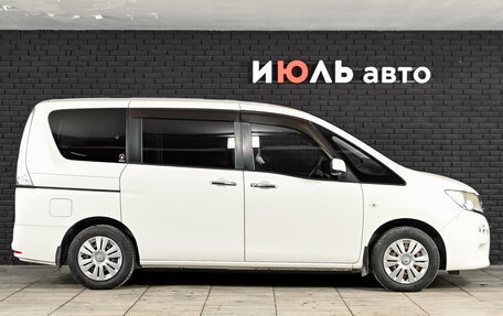Nissan Serena IV, 2012 год, 1 350 000 рублей, 8 фотография