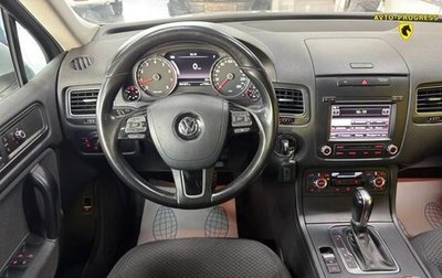 Volkswagen Touareg III, 2014 год, 2 200 000 рублей, 1 фотография