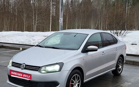Volkswagen Polo VI (EU Market), 2013 год, 700 000 рублей, 7 фотография