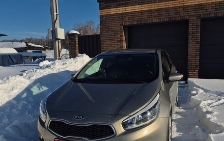 KIA cee'd III, 2015 год, 1 270 000 рублей, 2 фотография