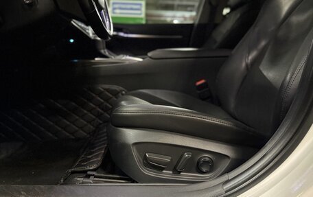 Toyota Camry, 2021 год, 3 650 000 рублей, 13 фотография