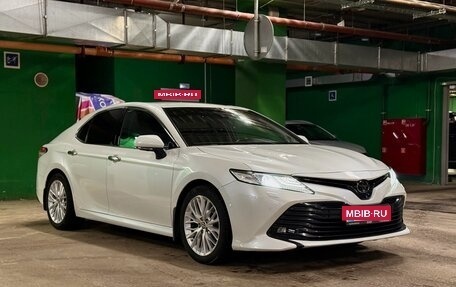 Toyota Camry, 2021 год, 3 650 000 рублей, 3 фотография