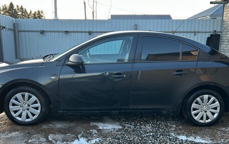 Chevrolet Cruze II, 2011 год, 288 000 рублей, 5 фотография