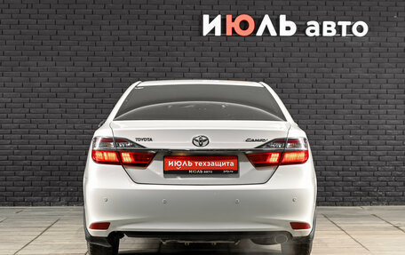 Toyota Camry, 2016 год, 2 300 000 рублей, 5 фотография