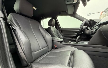 BMW 3 серия, 2018 год, 2 100 000 рублей, 20 фотография