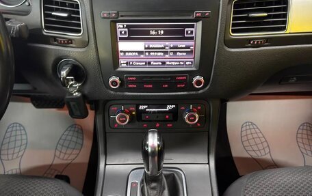 Volkswagen Touareg III, 2014 год, 2 200 000 рублей, 6 фотография