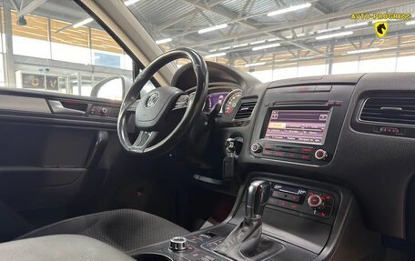 Volkswagen Touareg III, 2014 год, 2 200 000 рублей, 14 фотография