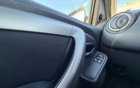 Renault Duster I рестайлинг, 2015 год, 900 000 рублей, 13 фотография