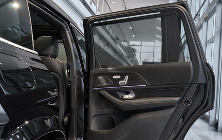 Mercedes-Benz GLS, 2025 год, 16 300 000 рублей, 33 фотография