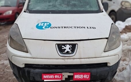 Peugeot Partner II рестайлинг 2, 2012 год, 350 000 рублей, 4 фотография