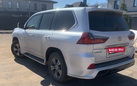 Lexus LX III, 2017 год, 5 700 000 рублей, 6 фотография