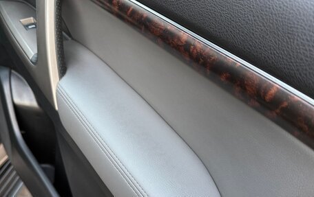 Toyota Land Cruiser 200, 2011 год, 3 990 000 рублей, 21 фотография