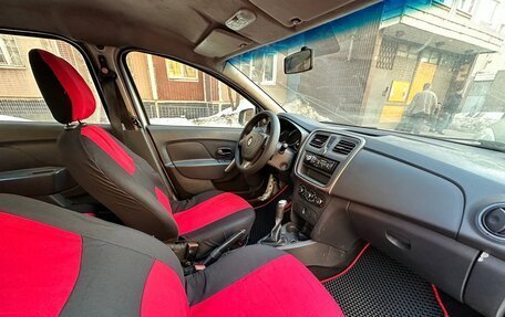 Renault Logan II, 2018 год, 420 000 рублей, 12 фотография