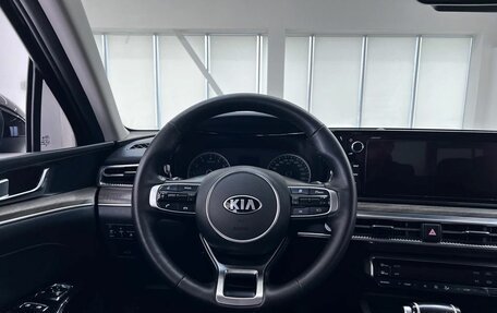 KIA K5, 2020 год, 2 250 000 рублей, 15 фотография