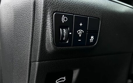 KIA K5, 2020 год, 2 250 000 рублей, 40 фотография